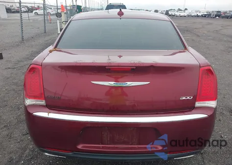 2017 Chrysler 300 Limited из США, поврежденный, VIN 2C3CCAAG4HH661953